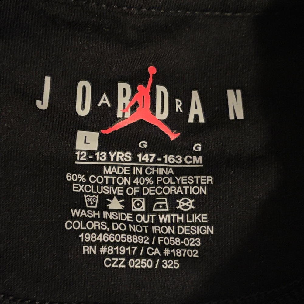 Jordan Graphic Kids T-Shirt size large 12–13 years old new with tags - Picture 8 of 11